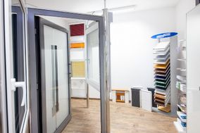 Fenster, Türen und Tore